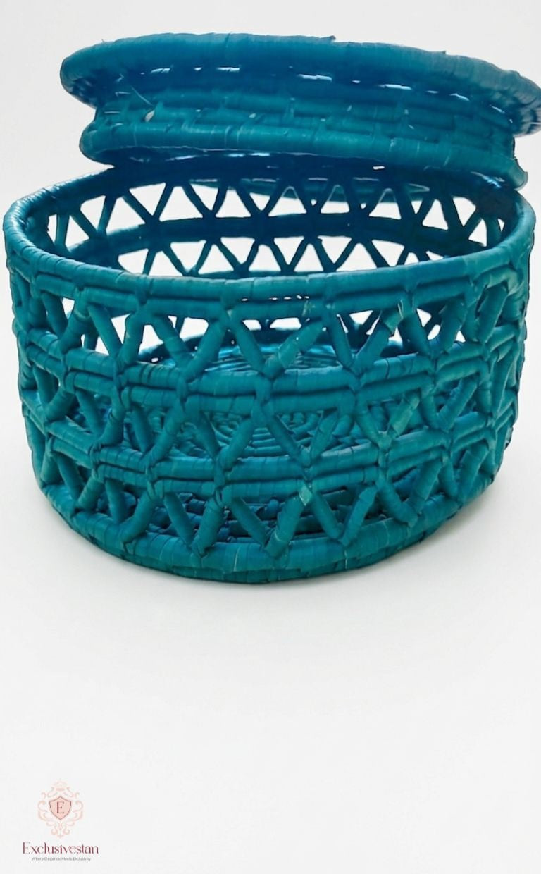 Aquaric Charm Palm Leaf Fruit Basket