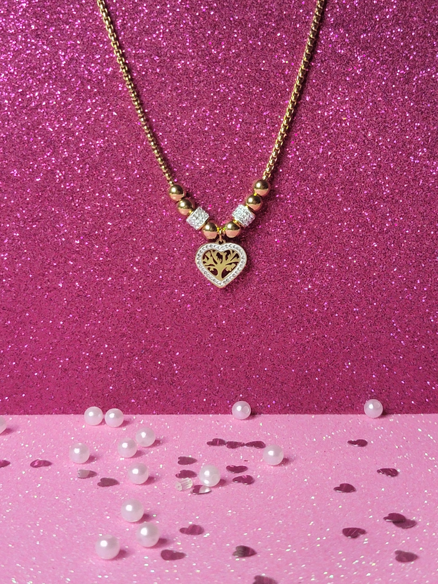 Heart gold pendent