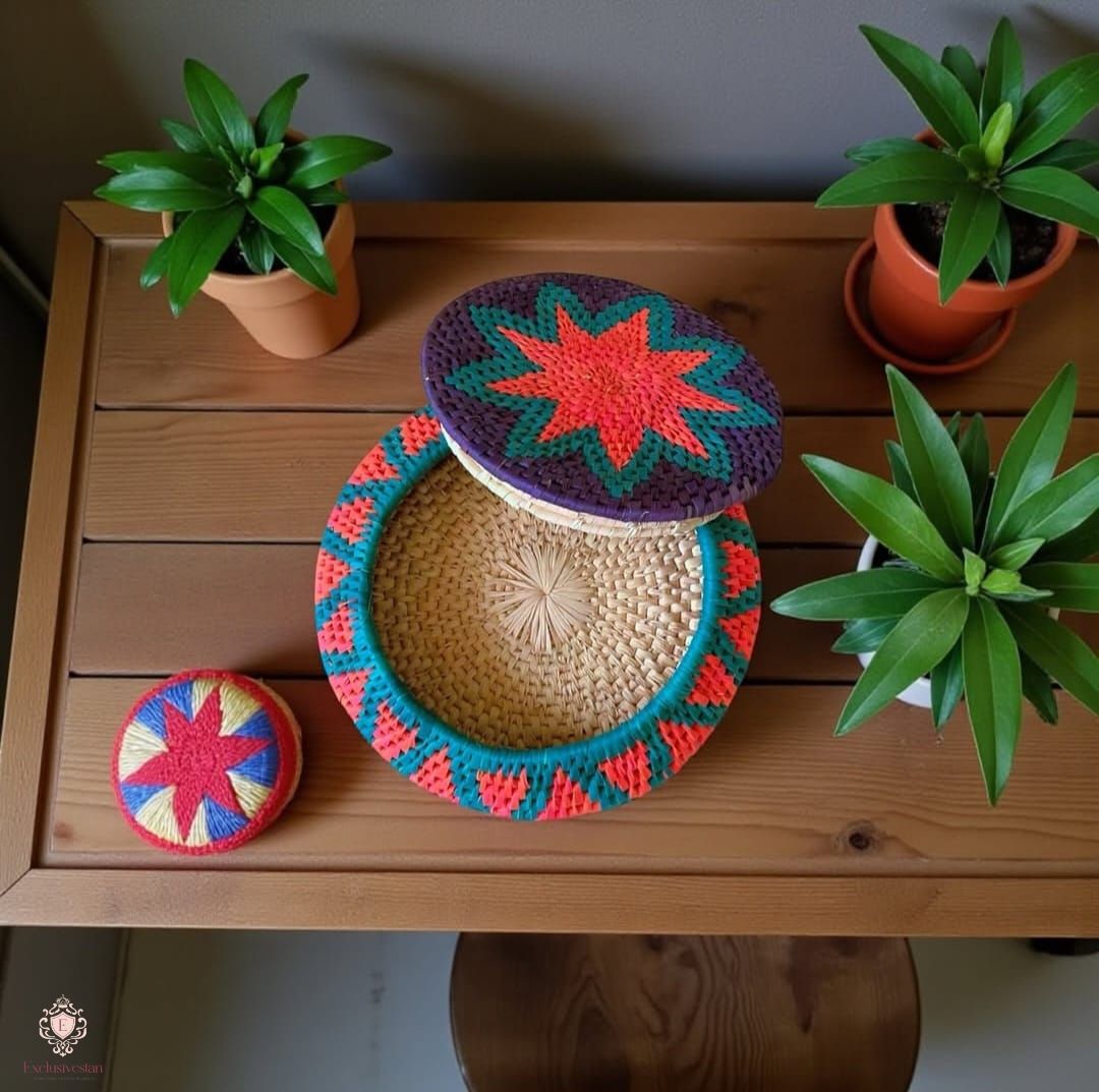 Heritage Date Palm Leaf Matka Hotpot