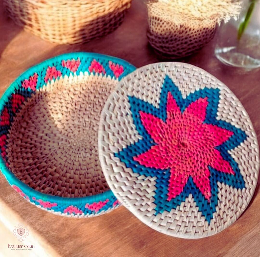 Blossom Star Handwoven Date Palm Leaf Hotpot