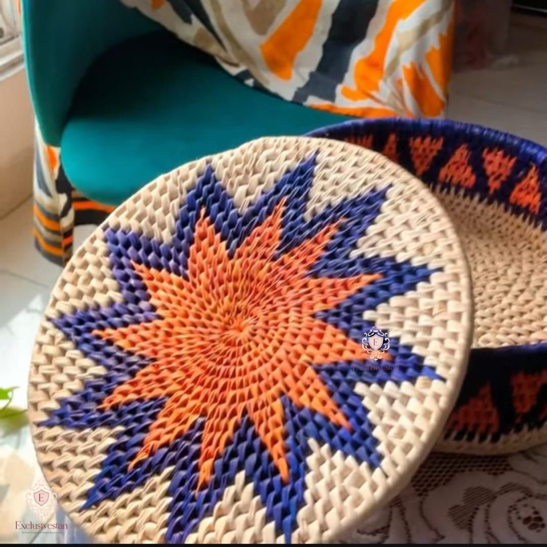 Radiant Star Handwoven Date Palm Leaf Hotpot