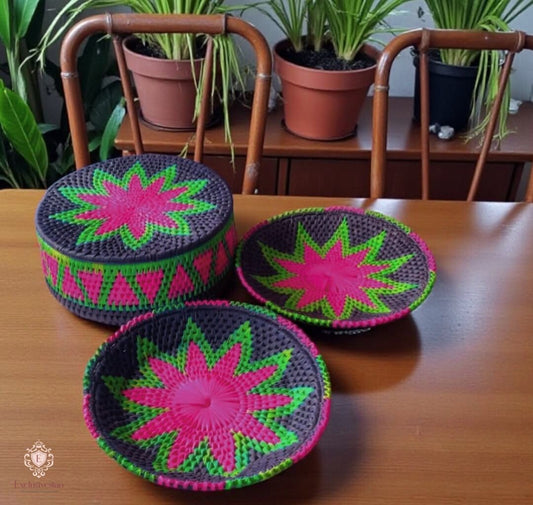 Royal Bloom Handwoven Date Palm Leaf Hotpot With 2 Changairs
