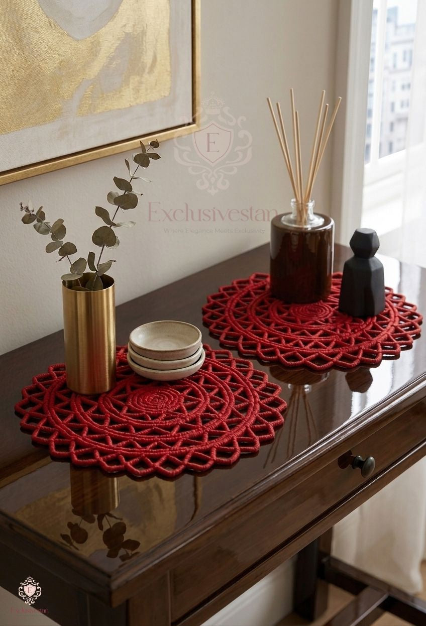Classic Red Charm Netted Placemats (Set Of 2)