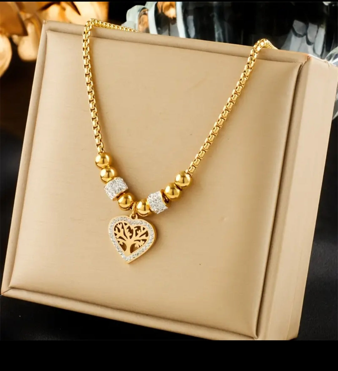 Heart gold pendent
