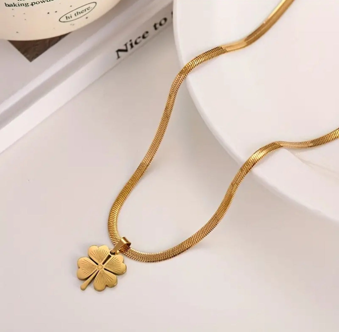 Gold flower pendant